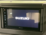 【ディスプレイオーディオ】お持ちのスマホやMP3プレイヤーとの無線接続で音楽再生が可能!コードで繋ぐわずらわしさも無く、手軽にお気に入りの音楽を楽しめます。