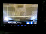 バックカメラの画像です。ガイドラインがスムースな車庫入れをサポートいたします。車庫入れの安心感がアップしますね。