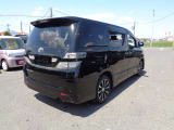 お車は買って終わりではありません。なぜなら車は壊れないという事がないからです。「安さ」だけでなく「安心」=購入後の点検・修理・トラブル対応こそ私達の強みです。