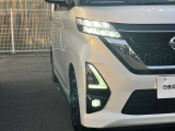 【 LEDヘッドライト 】 青色発光ダイオードを発明した日本人がノーベル賞を受賞し、LEDライトが開発されました。明るく長寿命のライトです。体感して下さい。明るいライトです!