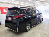 車内もキレイで嫌なニオイもありません。