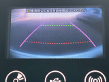 バックモニター付きで、夜道の車庫入れも安心してできます。