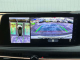 アラウンドビューモニターは車庫入れの強い味方となってくれます。上から車を見下ろすように視ることで、駐車場枠内にビシッと真っ直ぐ停めれます!☆一度使ったらわかって頂けます☆