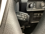 クルーズコントロールを装備しています。高速道路などで一定の速度で走ってくれるので運転が楽ですよ!速度を設定できますので、スピードの出しすぎにも注意できます。