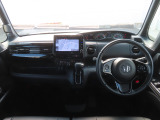 N-BOXカスタム L ターボ 4WD 