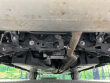 【本州仕入れ】のお車ですので、エンジンルームや下回りのサビも比較的少なく、お車を長く乗りたい方にぴったりの1台となっております♪