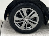 タイヤサイズは185/60R15!残り溝は6ミリ程度です!純正アルミホイール!