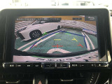 ★バックモニター★後退時に車両の後ろ側を画面に表示します。車庫入れなどでバックする際に後方確認ができ便利です。車庫入れが苦手な人もこれで安心。