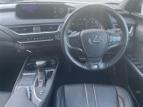 UX 250h Fスポーツ 本革シート 修復歴無し