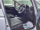 内装ルームクリーニング済みです。しっかり綺麗にしていますので、是非、お確かめください。納車時にはもう一度キレイにいたしますよ!