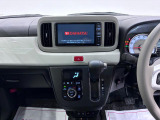 中古車は一物一価、同じようなお車でも、整備状況、外内装の状態など様々です。