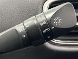 AUTOの位置にセットしておくと、暗くなったら自動でライトの点灯をサポートしてくれます!高速道路でのトンネル通過時など便利です!