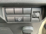 運転席まわりの画像です。