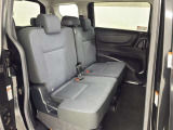 ゆとりある広々とした車内空間は、ドライブを始め買い物やレジャーなど、幅広く活躍します。一人でもみんなとでもお出かけを楽しみましょう!