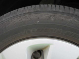 タイヤサイズは 165/70R14