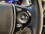 【アダプティブ・クルーズ・コントロール】予め設定した車速内でクルマが自動的に加減速。 前走車との適切な車間距離を維持しながら追従走行し、高速道路でのドライバーの疲労を軽減してくれる嬉しい機能付♪