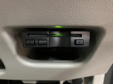 ETCを装備しています☆有料道路の料金所をノンストップで通過できてとても便利です☆高速道路のETC割引なども使えるのであるに越したことはない機能です!