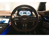 GTカーでありながら、スポーツカーを忘れさせないステアリングとパドルシフトとなっております。