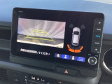 バックカメラも装備しております。車庫入れの苦手なお客様も安心!重宝してくれます!