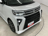 ヘッドライトには目立つくすみも無くクリアに仕上がっております。ポリッシャーでのみがきの工程を取り、ツヤのあるキレイな状態へ。
