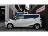 【トヨタ認定中古車】まるごとクリ-ニング(見えない所まで徹底洗浄)、車両検査証明書(車の状態を徹底検査)、ロングラン保証(買ってからも安心!)、3つの安心をセットにしたトヨタ販売店の中古車ブランドです