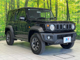 高透明度のガラス皮膜で撥水はもちろん、上質なツヤ・光沢を実現。紫外線や酸性雨から大切な愛車を保護し、色あせ・劣化を防止。「弾スプラッシュコート」、「弾プリミッサコート」からお選びいただけます。