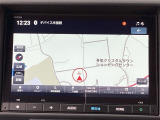 8インチインターナビ付きです!!目的地までの適切なルート案内や、お天気、お得なイベント案内などを受け取って頂けます!!