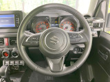ステアリングも使用感が少なく、きれいな状態となっております♪