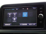 CD・DVD(再生機能)・ブルートゥース等を使用することができます。