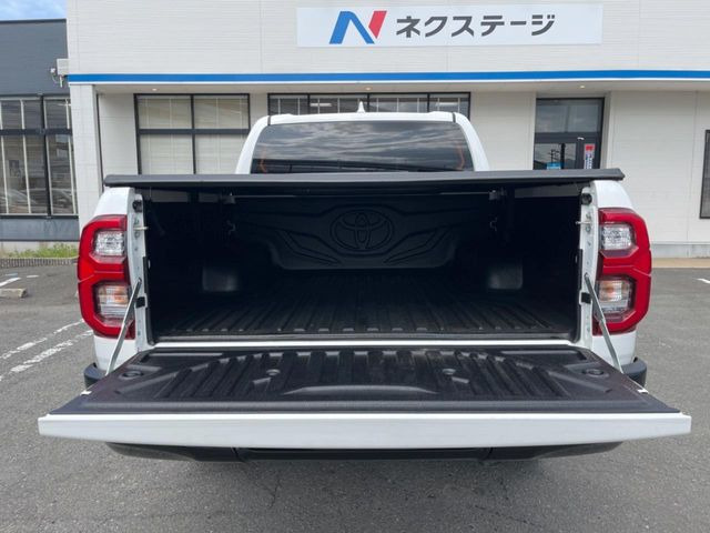 トヨタ ハイラックス Z の中古車詳細 (25,600km, スーパーホワイトⅡ