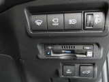 ETC車載器付きです。高速道路の料金所もスムーズに通過できます。