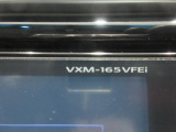 ナビの型式はVXM-165VFEiです。