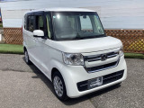 自社整備工場で点検整備をおこなってからお渡ししています。車検が残っている場合は『12ヶ月点検整備』を、車検整備付きの場合は『車検整備』をおこないます。整備費用は車両本体価格に含まれています。