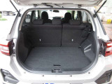 広々としたラゲージスペースを備えています。大きなものや長さのある荷物もしっかりと積み込めます。