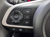 ステアリングスイッチ装備!運転しながら手元でオーディオの操作などができます。