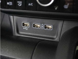 ◆USBチャージャー◆使いやすい場所に装備されています。