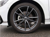 235/40R19モビリティタイヤ/8Jx19アルミホイール