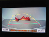バックガイドモニターを装備しています、車庫入れもラクラクです。