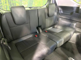 3列目シートはもちろん状態良好☆大人でもゆったりと座って頂けますので、大人数でのお出かけもラクラクです♪ご家族で、気の知れた仲間で、ドライブに行くのが楽しみですね♪