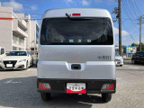 自動車保険も取り扱っておりますの無料で見積りをいたします♪ お客様のお話を伺い、お客様に合った的確なプランをご提案させて頂きます。