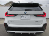常時80台のBMW展示中です。別ストックヤードにも保管しておりますのでご来場前にお問い合わせ頂けますと幸いです。