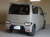 【4WD】やっぱり雪が降ってきたら4WDの車が安心できますね♪ 圧雪アイスバーンやブラックアイスバーン、大雪が降った時にこそ真価を発揮します!