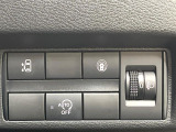 【パワースライドドア】スマートキーや運転席のスイッチでスライドドアの開閉が可能♪電動だから力を入れてドアを開ける必要が無く、小さいお子様でも、重い荷物を持っている時もラクに開け閉めできます♪