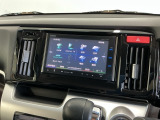 【オーディオ機能】ナビに一体のオーディオは、フルセグTVの他にDVD/CDプレーヤーを装備♪もちろんFM/AMラジオもお聞きいただけますよ♪