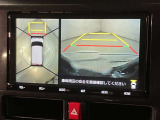 車両の周囲が見える全周囲カメラを装着♪