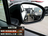 インテリジェントBSW(後側方車両検知警報)・BSI(後側方衝突防止支援システム)死角になりやすい後側方の隣接レーンの車両を検知。気ずかずに車線変更しようとすると、接触を回避するように運転操作を支援。