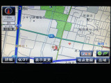 ダイハツ純正ナビゲーションを装備しています☆TVは画像がきれいなフルセグになっていてスマホに入っている音楽もBluetoothで繋いで楽しんでいただけます☆