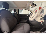広大なヨーロッパならではの、長距離運転を前提に造られたシート。デザインだけではなく、疲れにくいことも大きな特徴です。