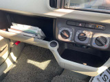 収納スペースも多く使いやすいお車です♪