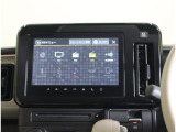 お出かけの強い味方☆フルセグナビ搭載! AV機能:AM/FMラジオ・TV・CD・DVD・Bluetooth・USB